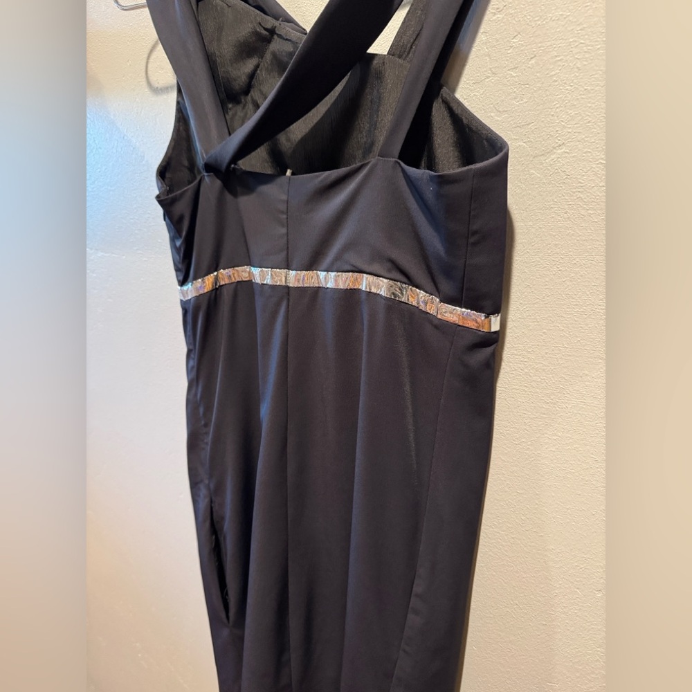Chloe NWT New Black Asymmetrical One-Shoulder Cocktail Dress with Silver Trim - Picture 12 of 16